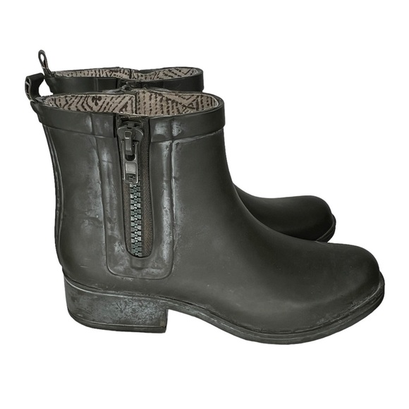 Lucky Brand Rain Boots - Picture 2 of 6
